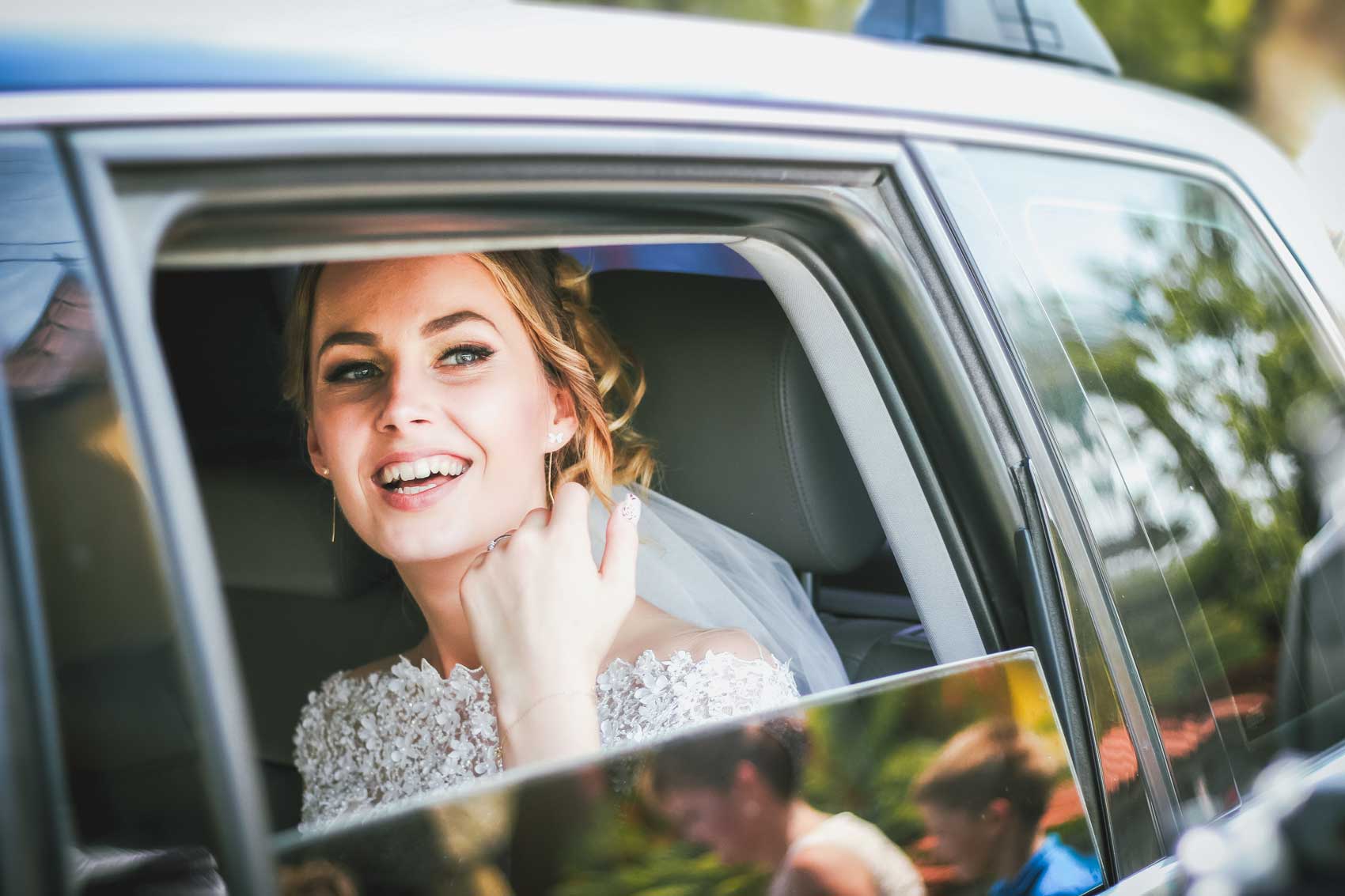 Brides Arrival Wedding Photo